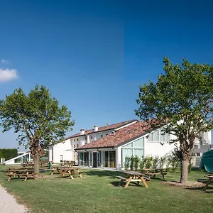 Hostel Nomad, Τρεβίζο